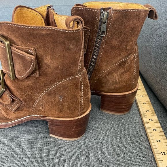 FRYE Sabrina brown suede double buckle boots - Picture 5 of 15
